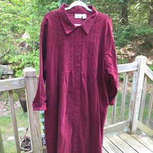 Vermont Country Store New w:o tag maroon Corduroy